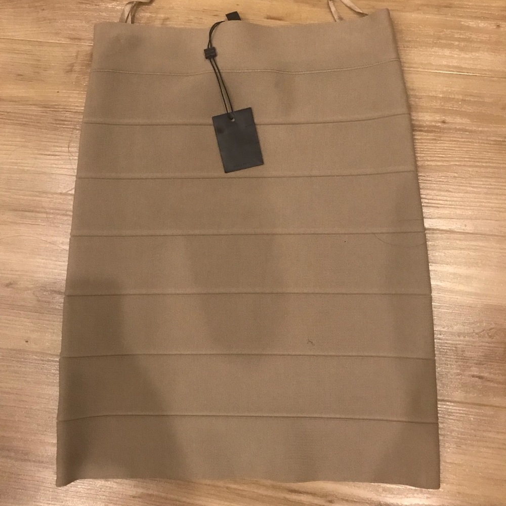 BCBG Maxazria bandage skirt, size S